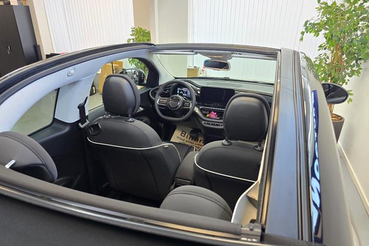Sort Fiat 500e fra 2023