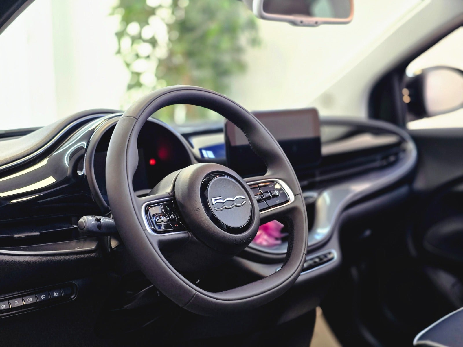 Sort Fiat 500e fra 2023
