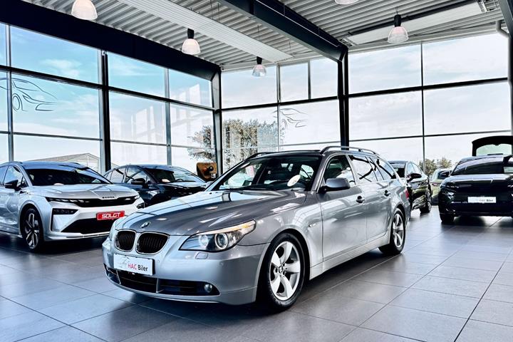 Hvid BMW 525i fra 2005
