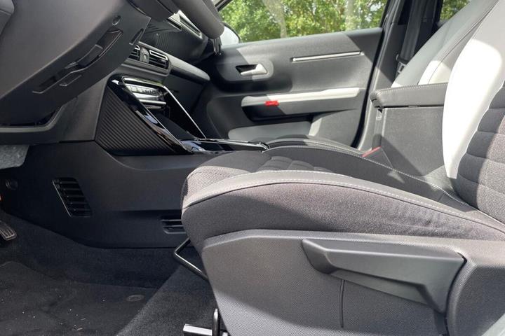 Sort Citroën e-C3 Aircross fra 2025