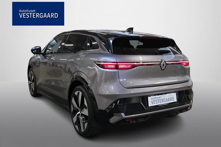 Grå Renault Megane E-Tech fra 2023