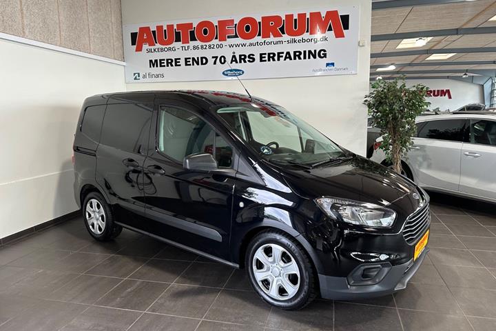 Sort Ford Transit Courier fra 2022