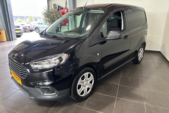 Sort Ford Transit Courier fra 2022