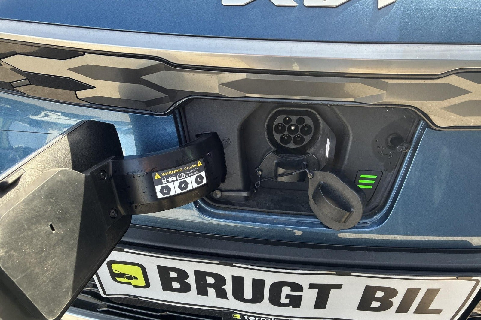Blå Kia Niro fra 2023