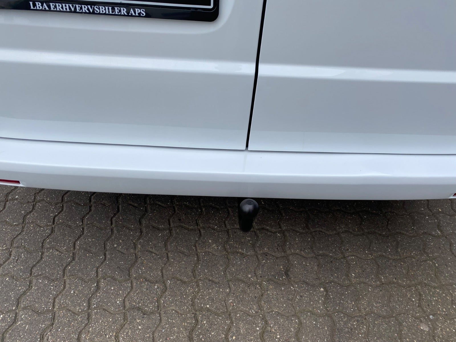 Hvid Mercedes Vito 114 fra 2021