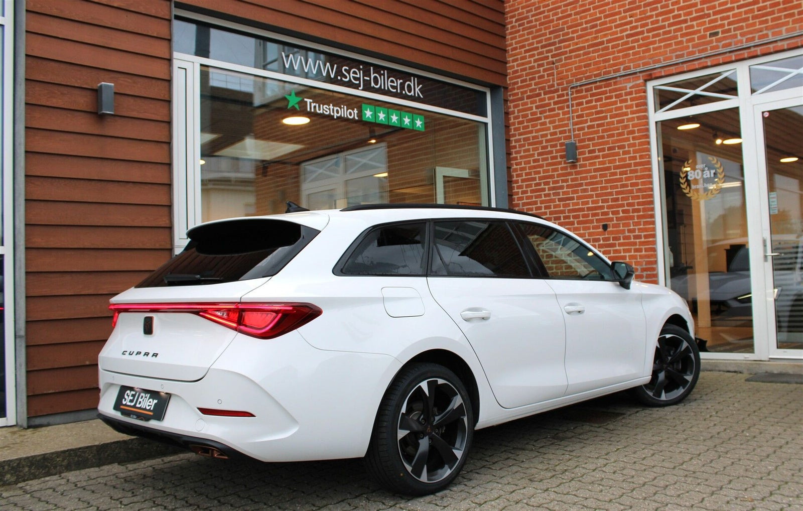 Hvid Cupra Leon fra 2022