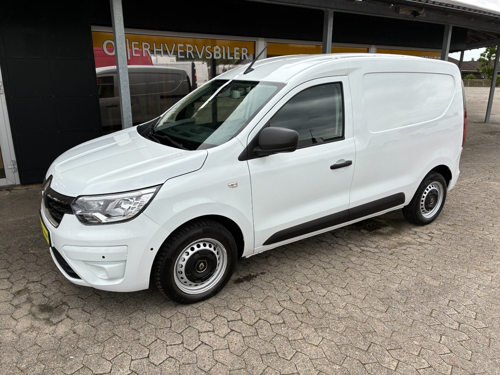 Hvid Renault Express fra 2022