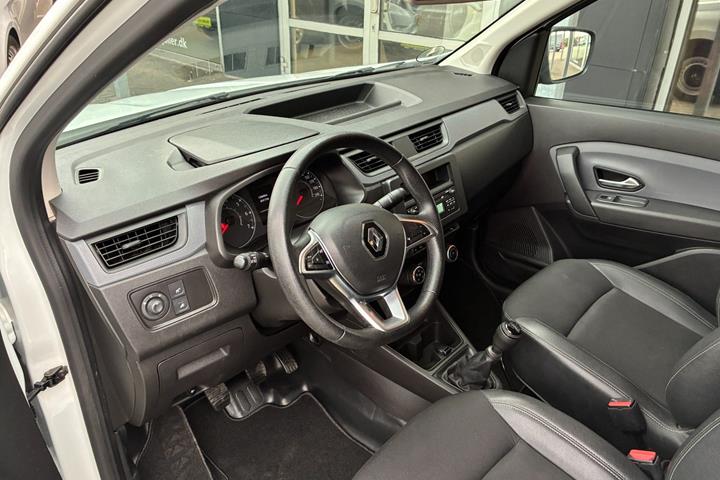 Hvid Renault Express fra 2022