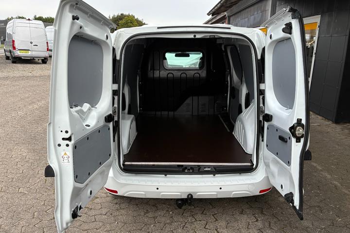 Hvid Renault Express fra 2022