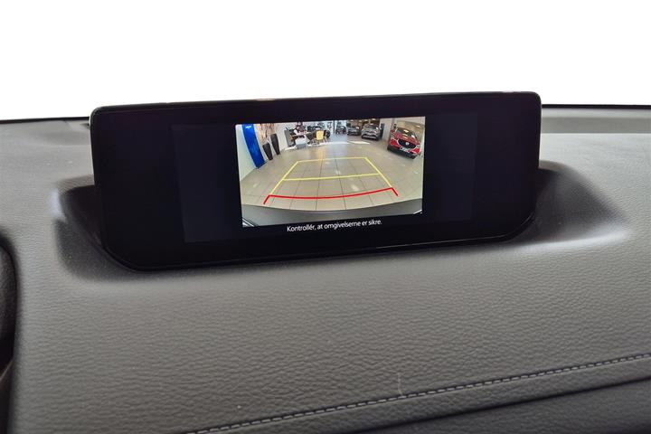 Hvid Mazda MX-30 fra 2023
