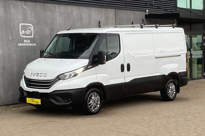 Hvid Iveco Daily fra 2026