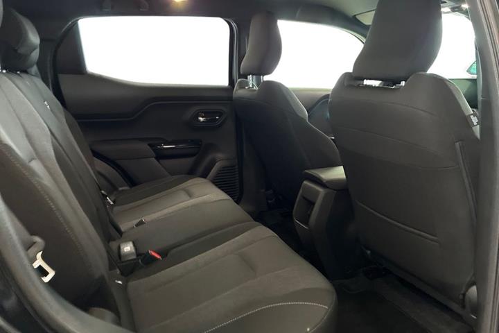 Sort Toyota Urban Cruiser fra 2026