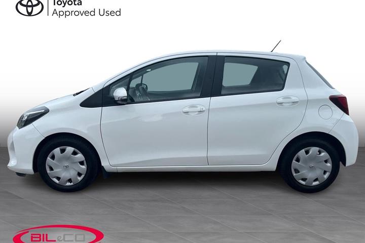 Hvid Toyota Yaris fra 2016