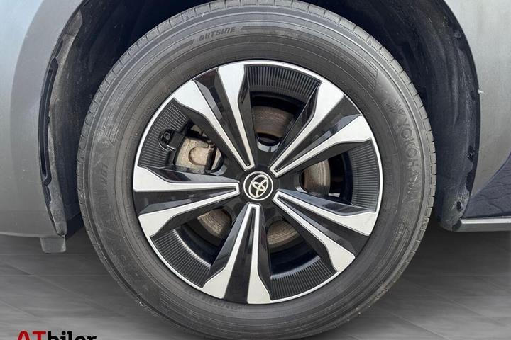 Blå Toyota BZ4X fra 2023