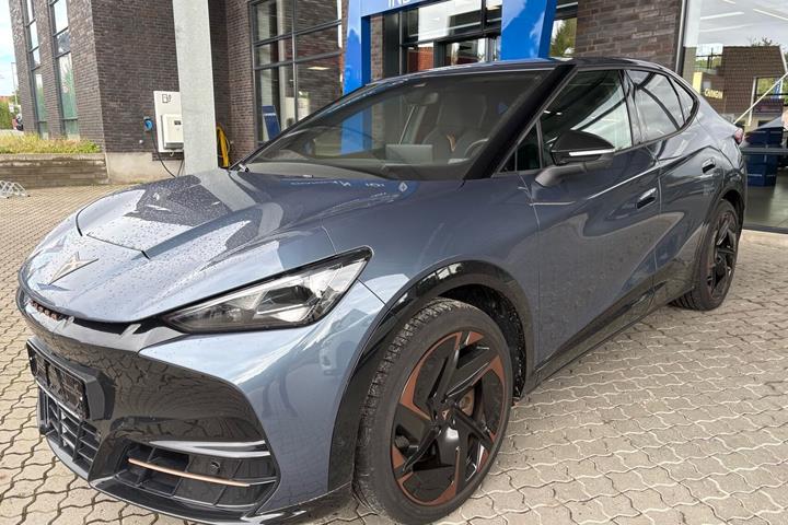 Blå Cupra Tavascan fra 2025