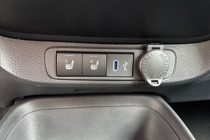 Sort Toyota Aygo X fra 2025