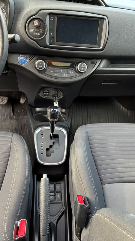 undefined Toyota Yaris fra 2019