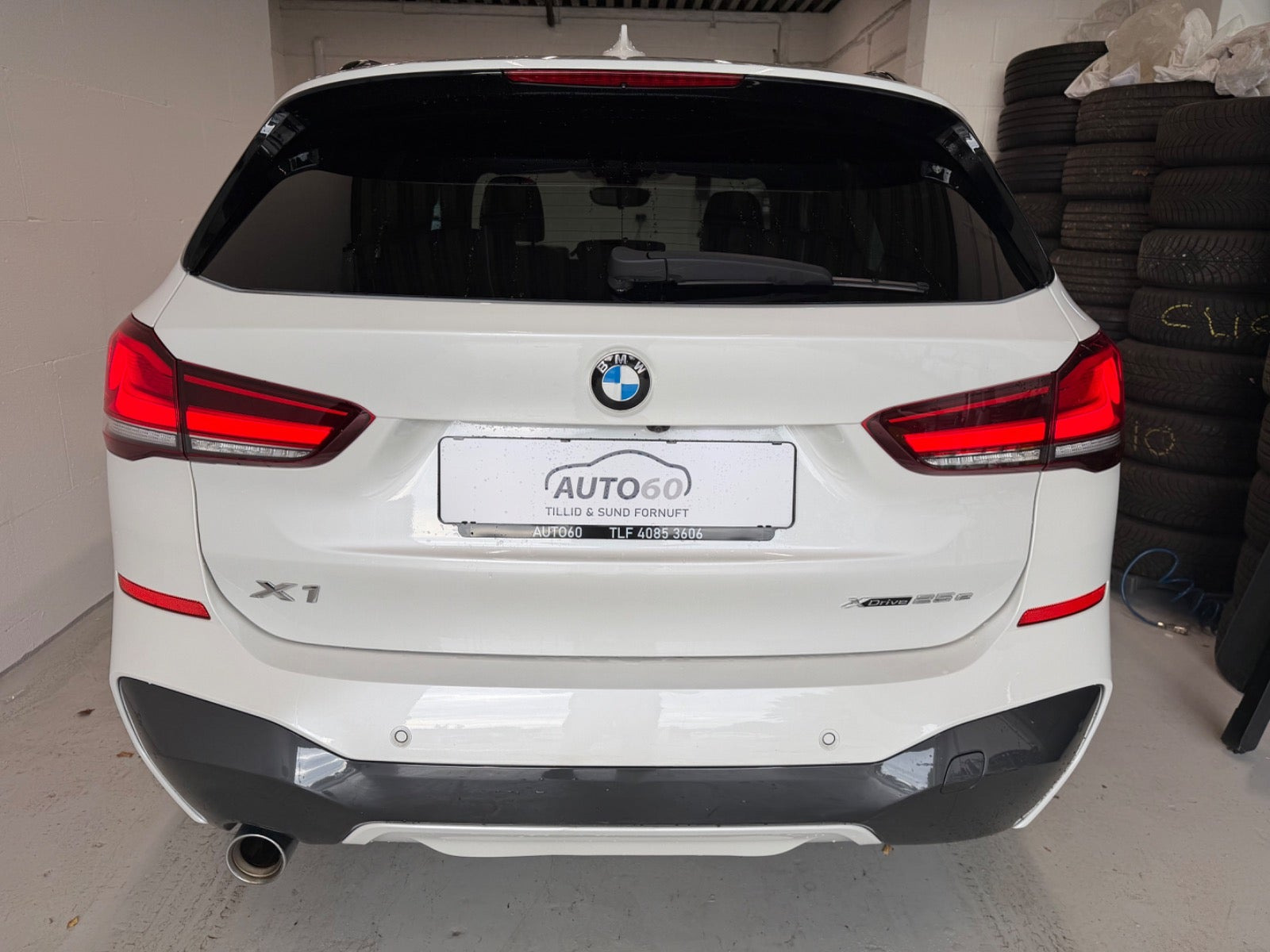 Hvid BMW X1 fra 2021