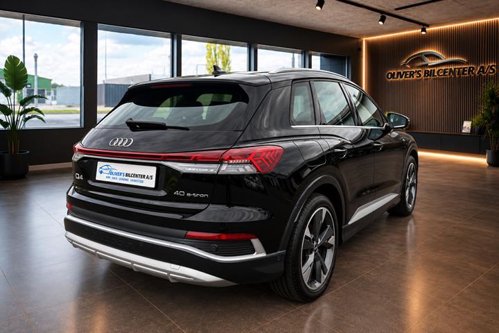 Sort Audi Q4 e-tron fra 2023