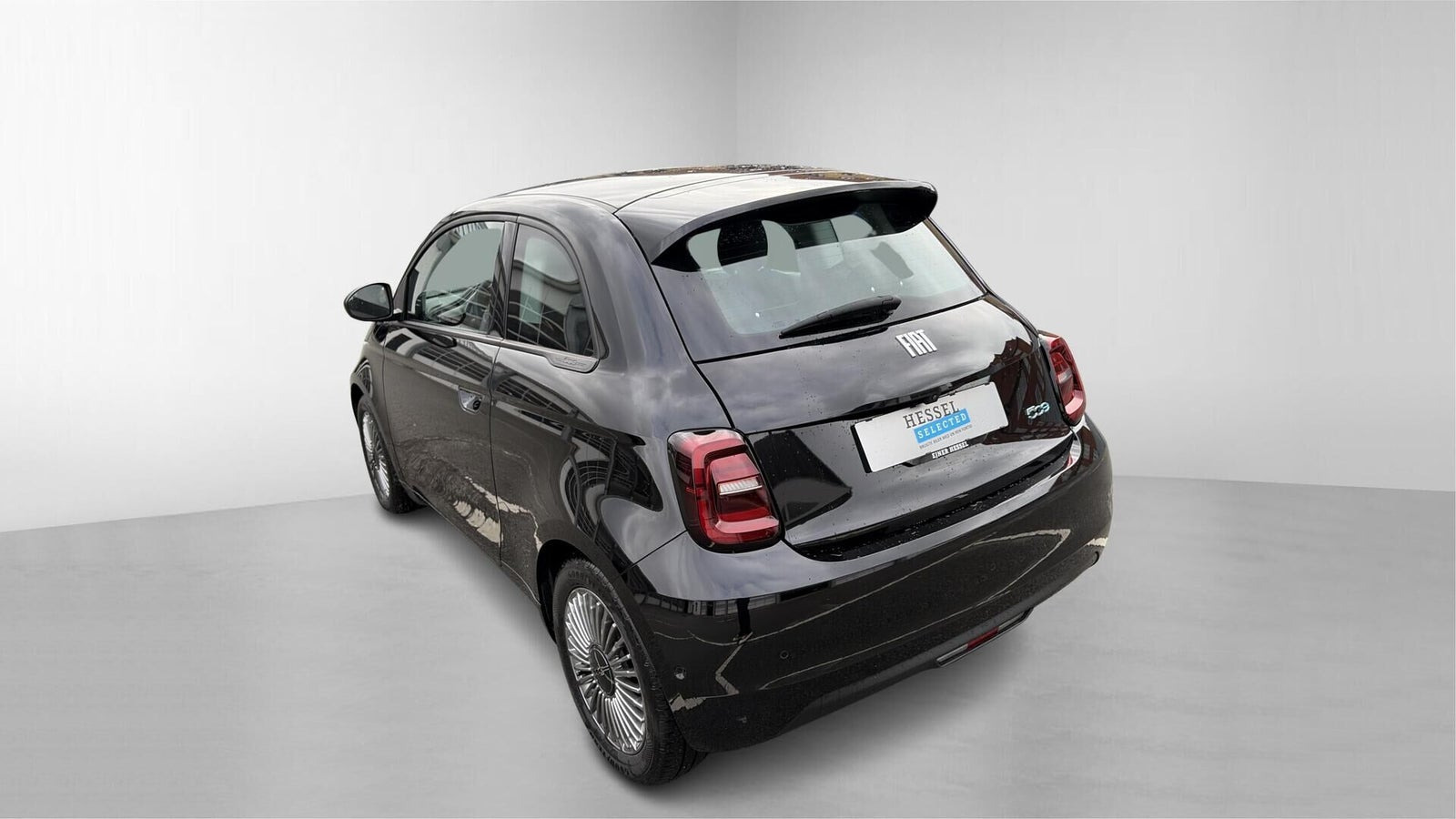 Sort Fiat 500e fra 2024