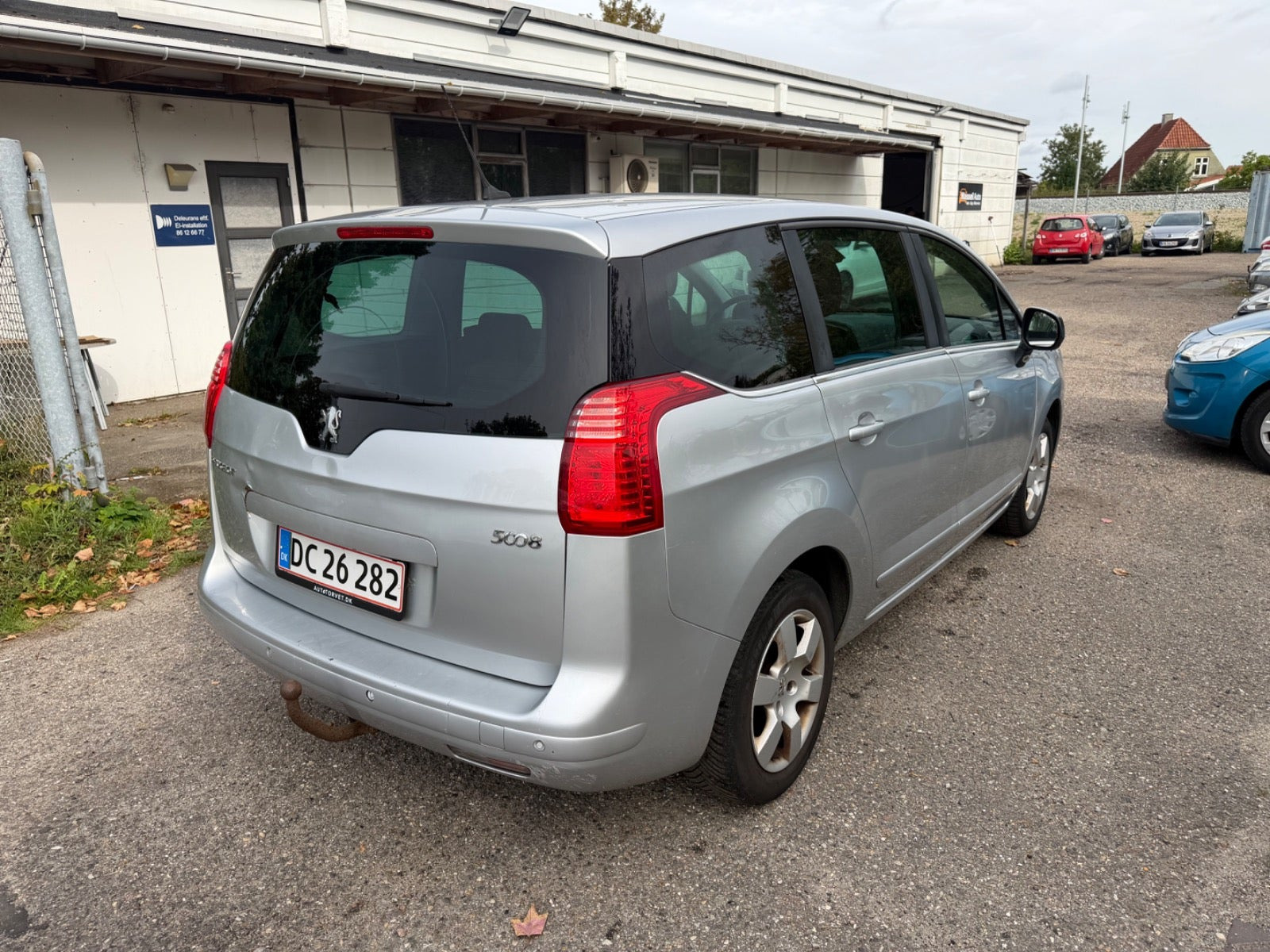 Grøn Peugeot 5008 fra 2012