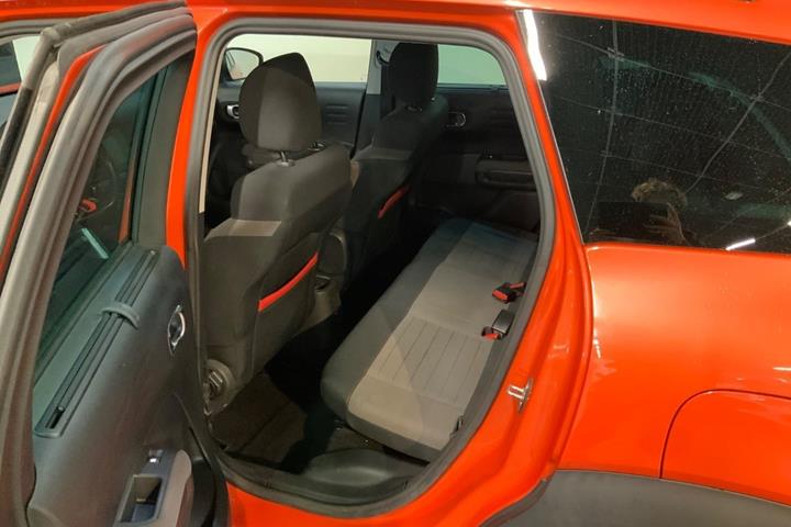 Orange Citroën C3 Aircross fra 2017