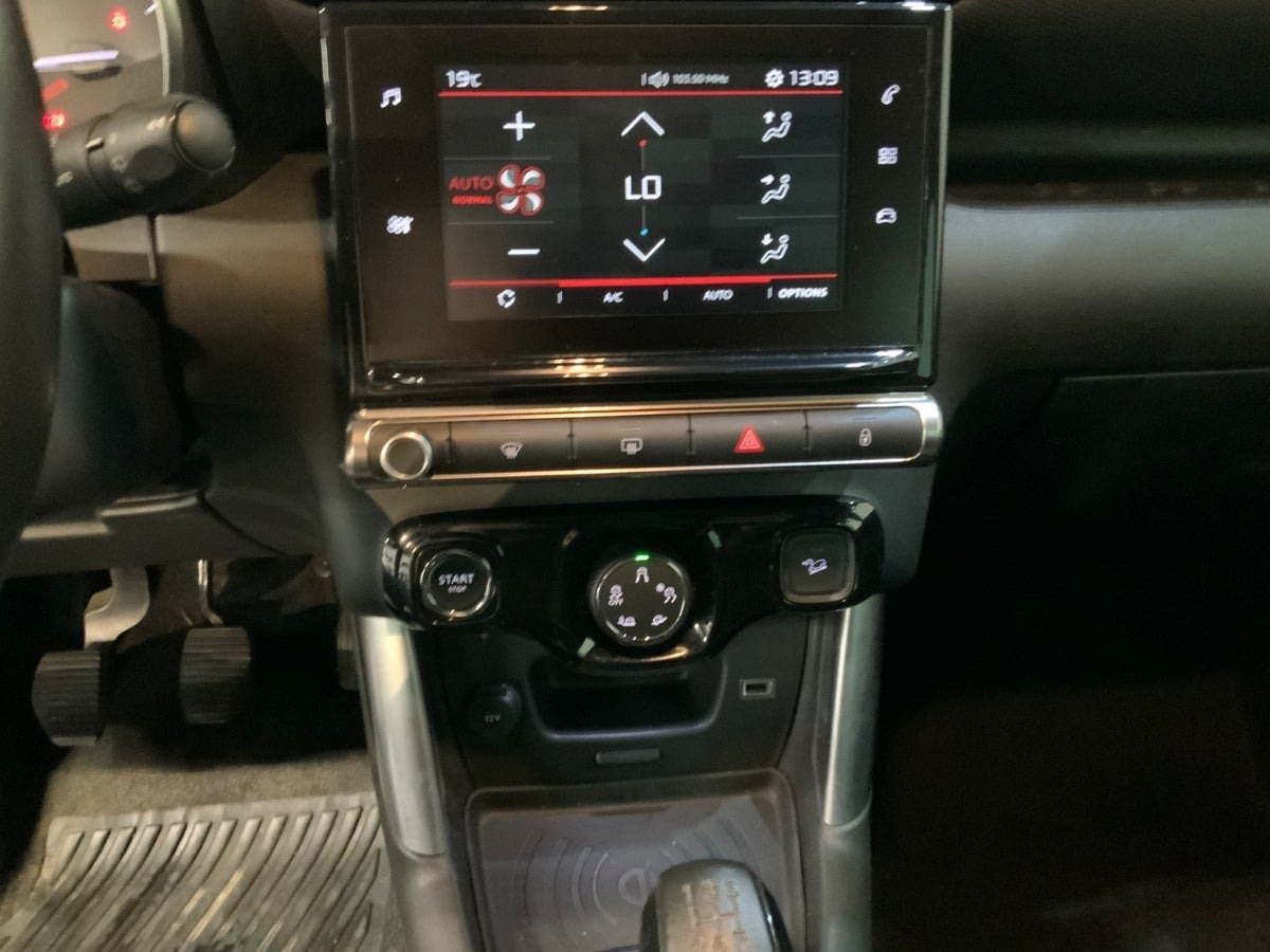 Orange Citroën C3 Aircross fra 2017