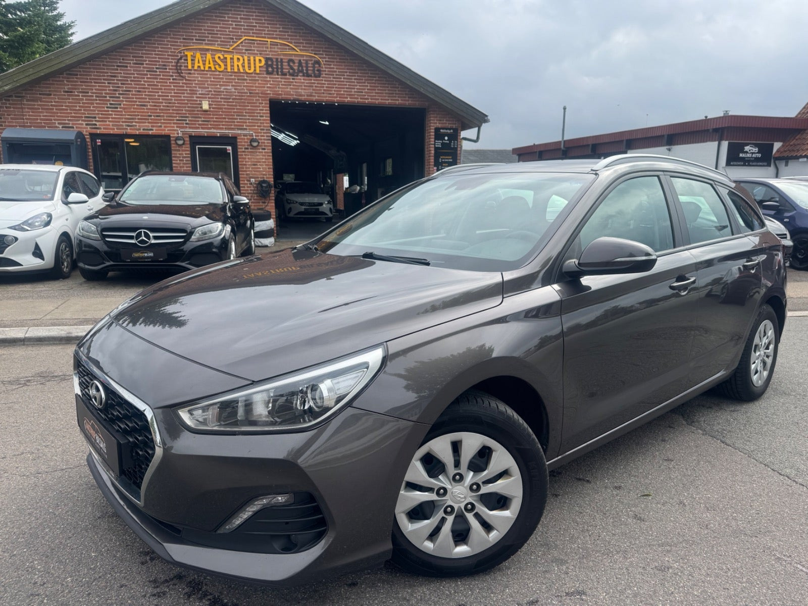 Hyundai i30 1,0 T-GDi Life stc.