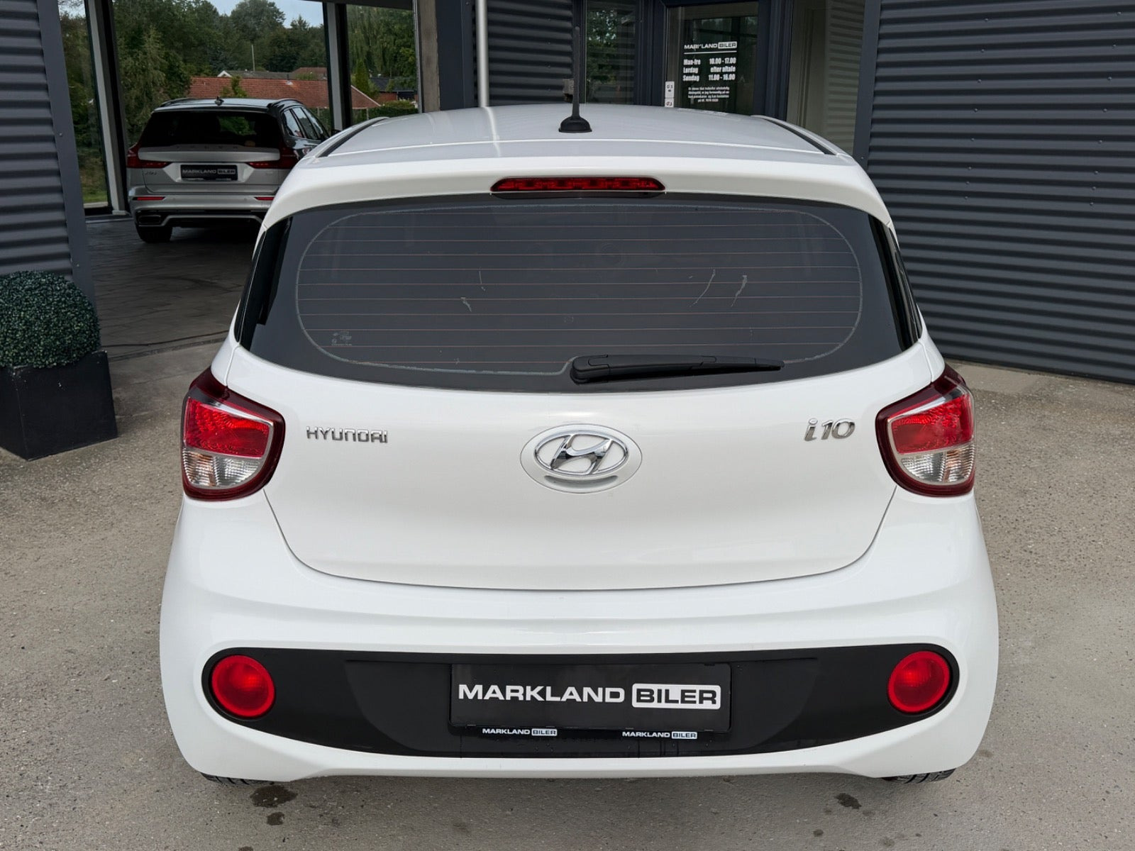 Hvid Hyundai i10 fra 2018