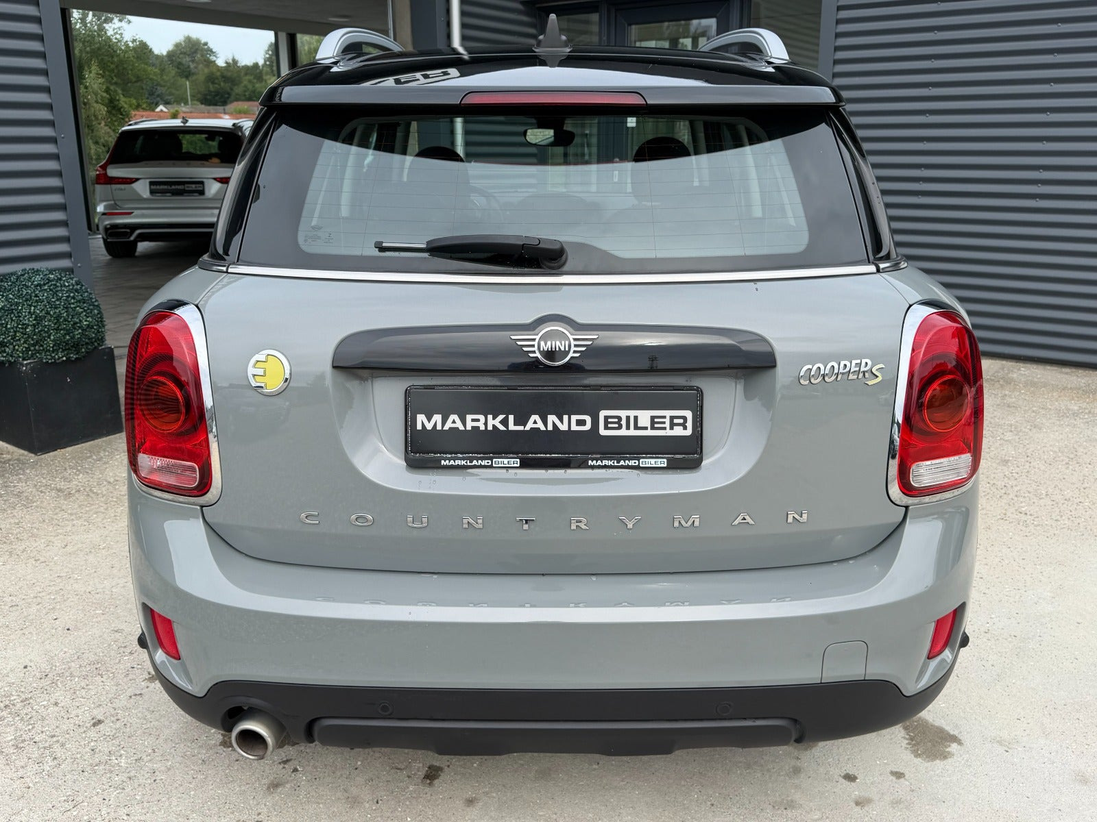 Grå Mini Countryman Cooper SE fra 2020