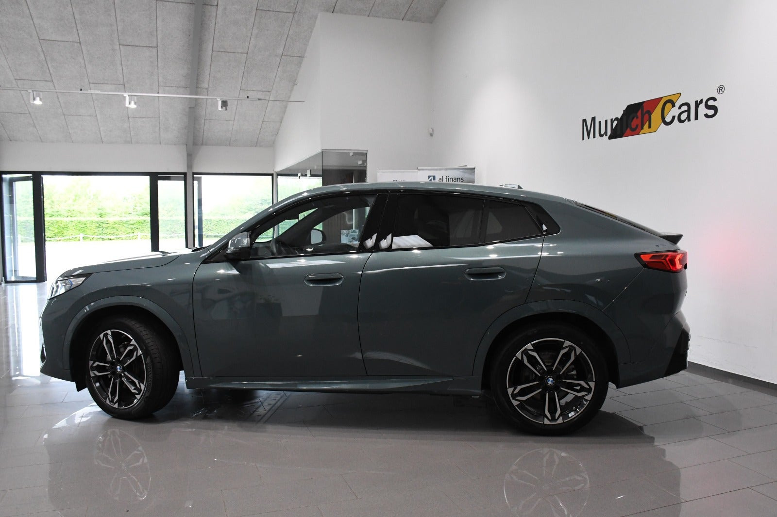 undefined BMW iX2 fra 2025