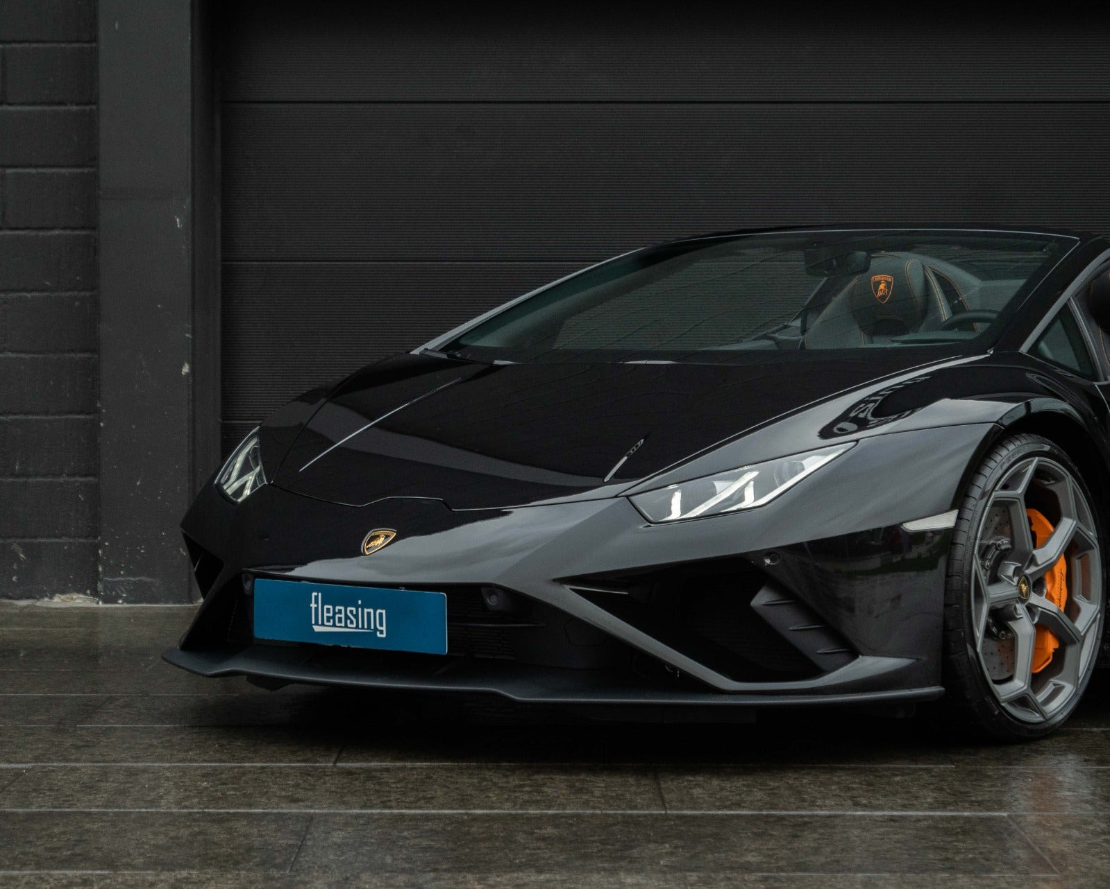 Sort Lamborghini Huracan fra 2021