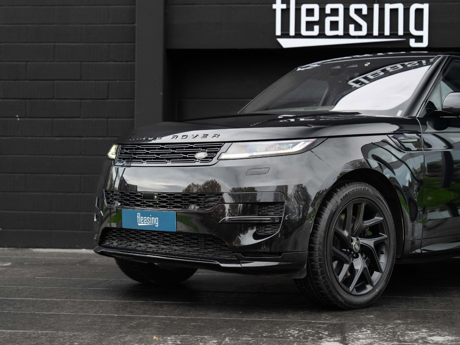 Sort Land Rover Range Rover sport fra 2023