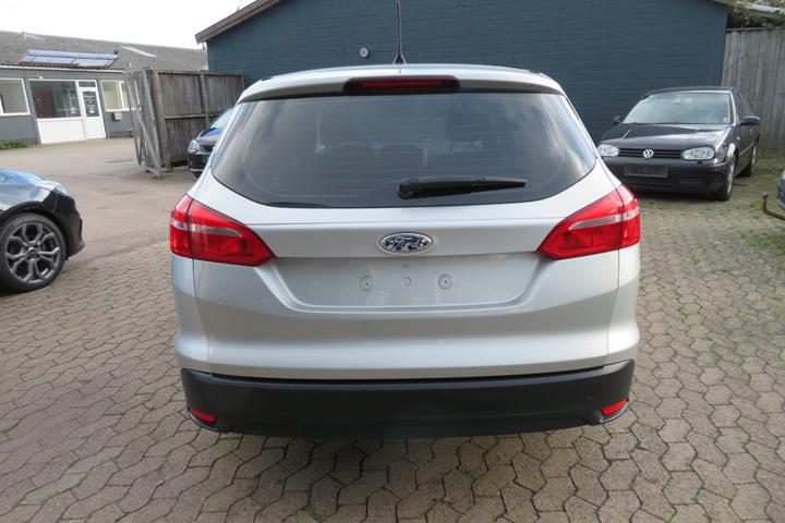 Sølv Ford Focus fra 2016