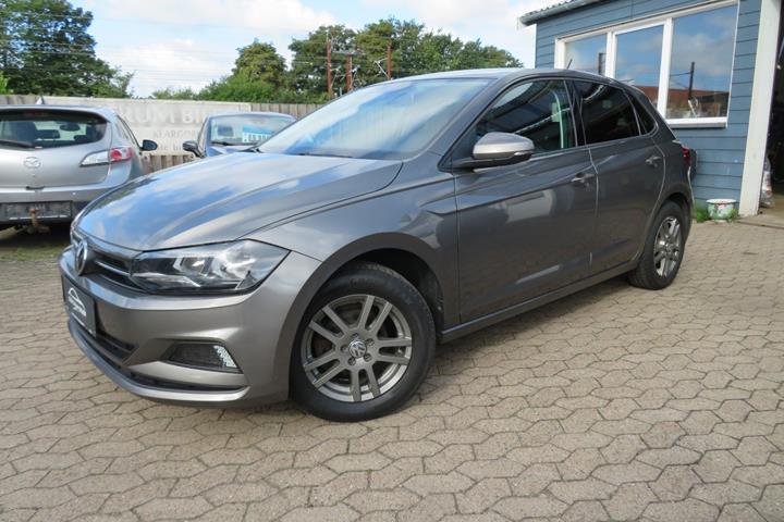 Grå VW Polo fra 2018