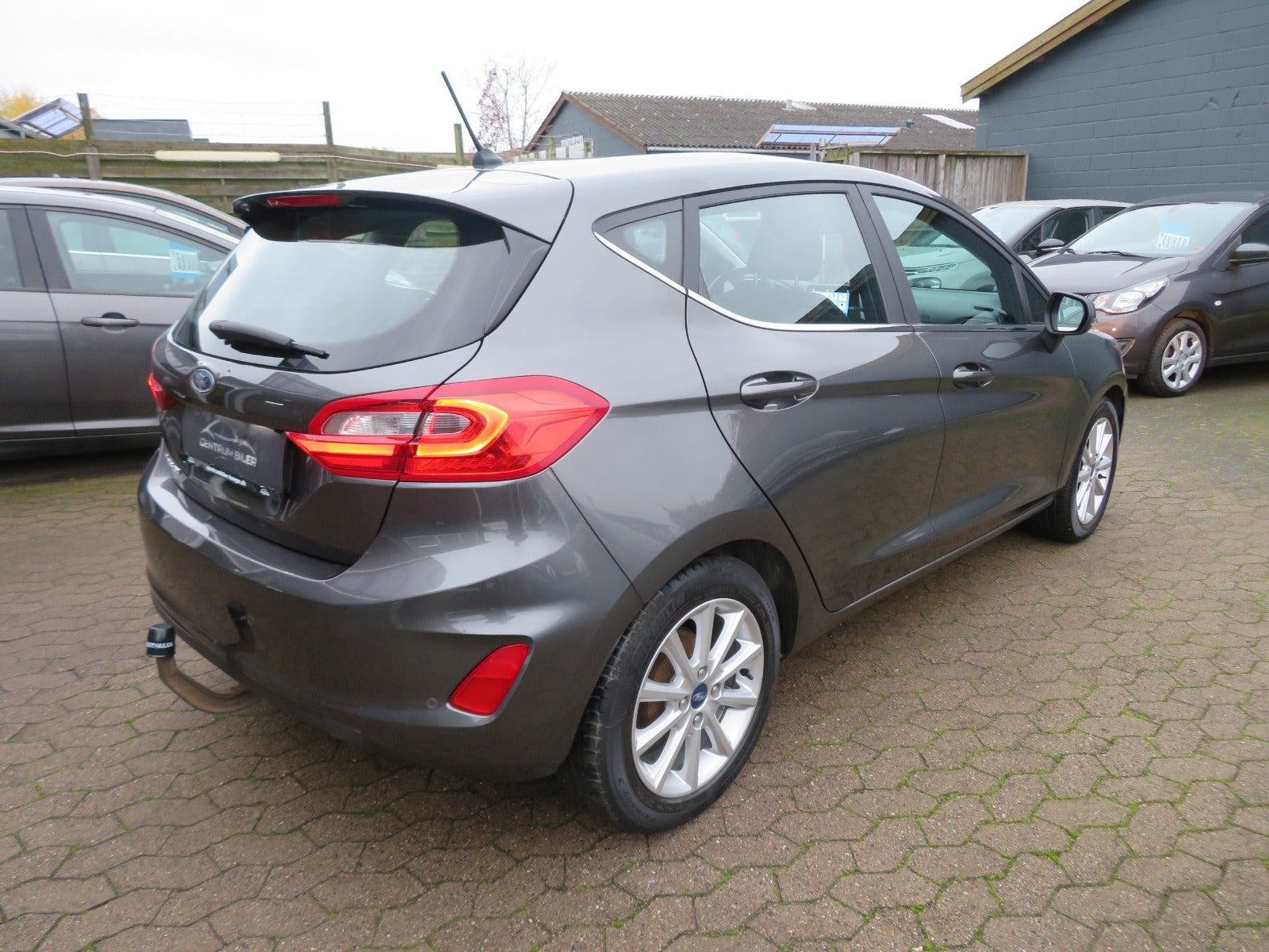 Grå Ford Fiesta fra 2018