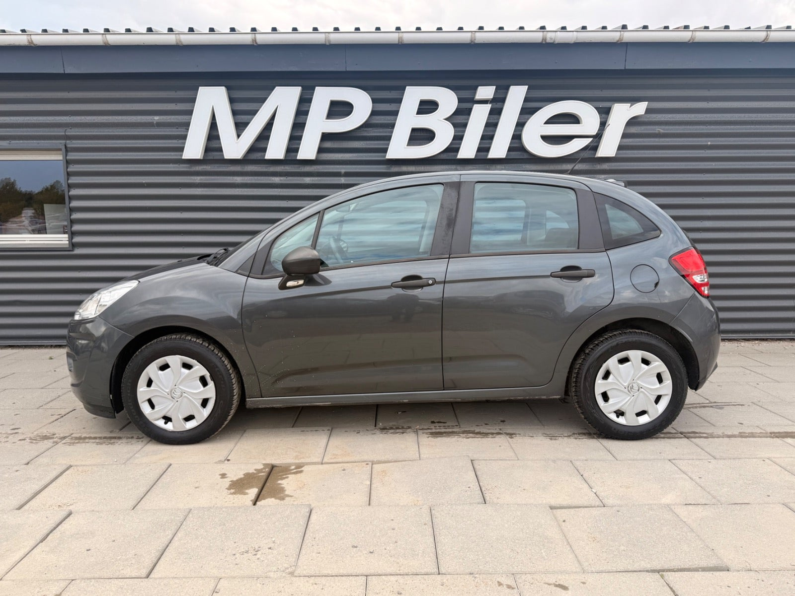 Grå Citroën C3 fra 2012