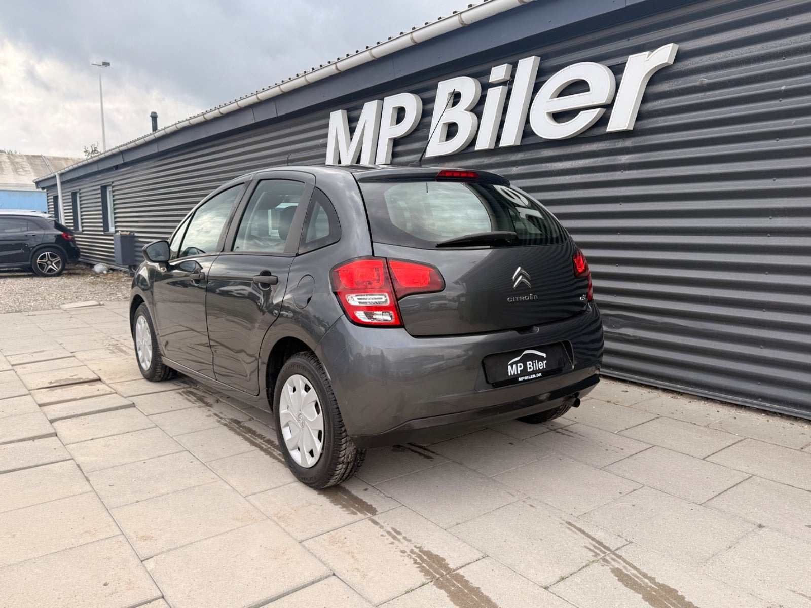 Grå Citroën C3 fra 2012