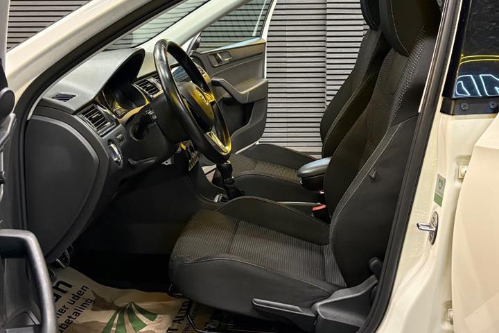undefined Skoda Rapid fra 2014