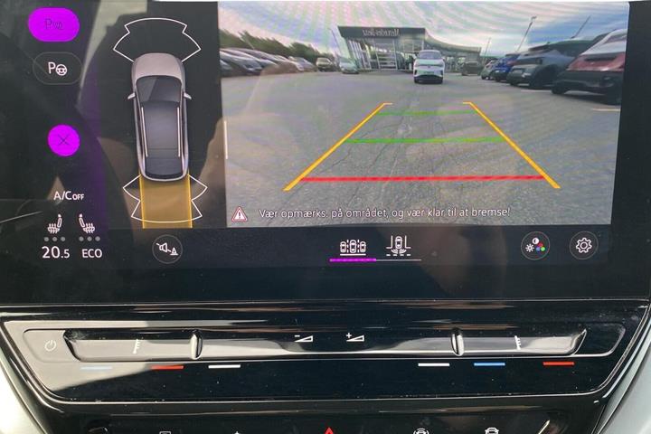 Hvid VW ID.4 fra 2023