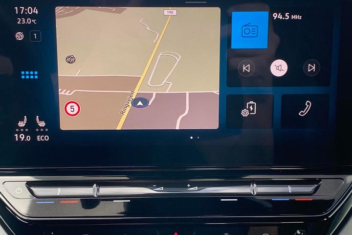 Grå VW ID.4 fra 2023