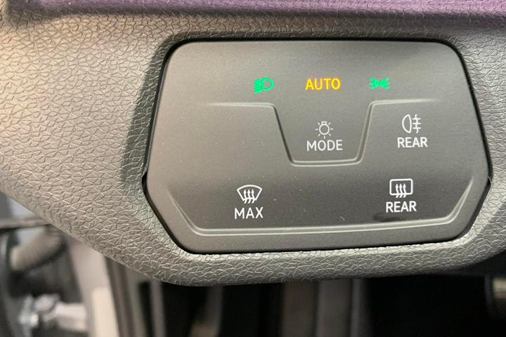Grå VW ID.5 fra 2023