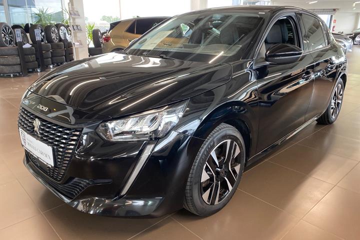 Sort Peugeot 208 fra 2020