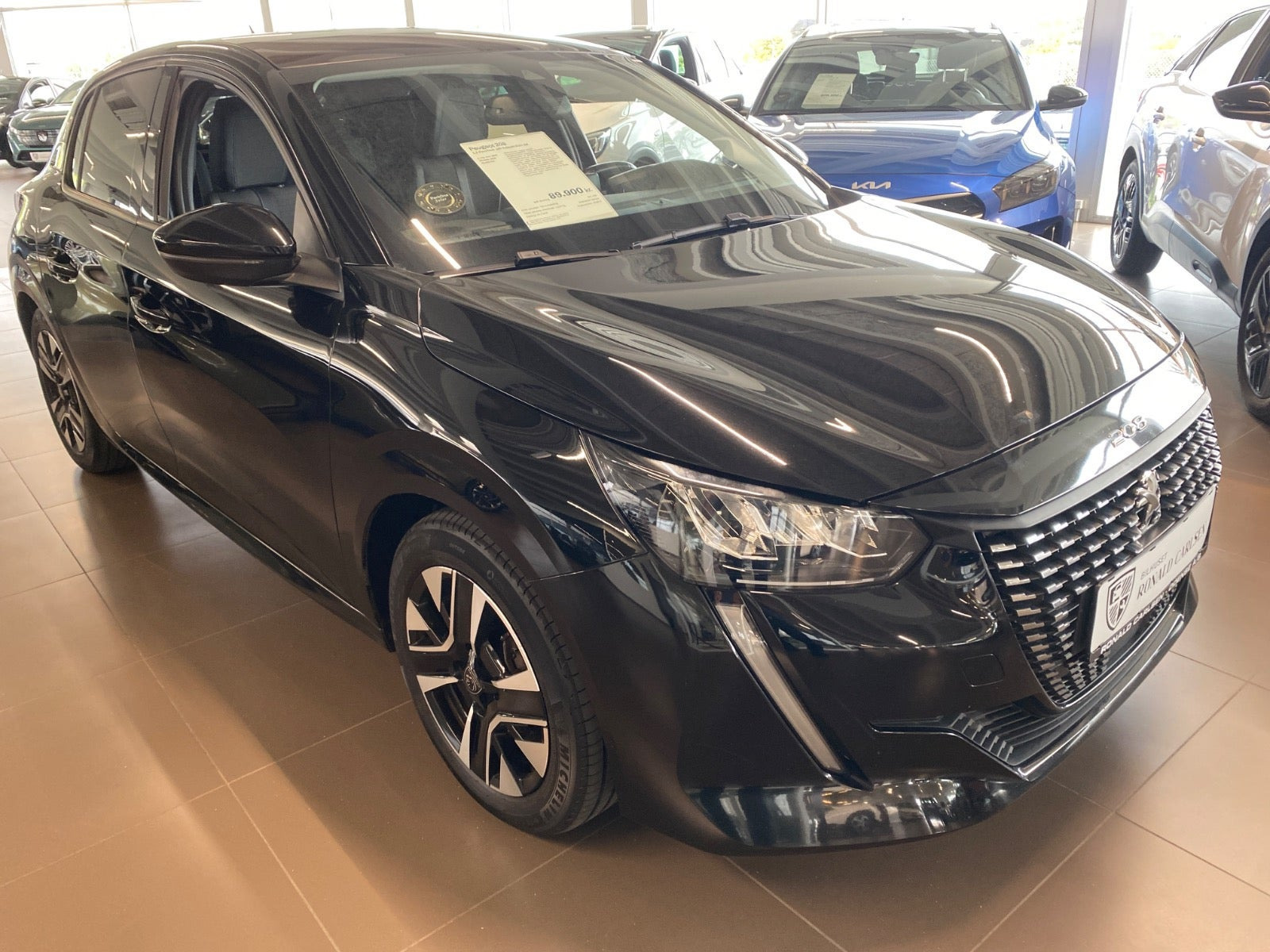 Sort Peugeot 208 fra 2020