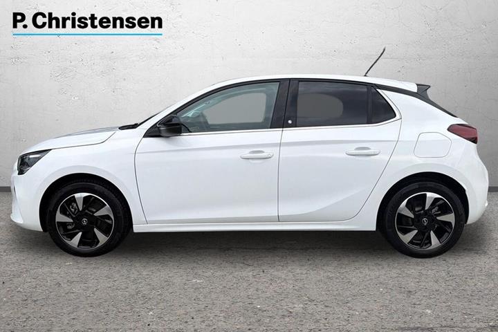 Hvid Opel Corsa-e fra 2023