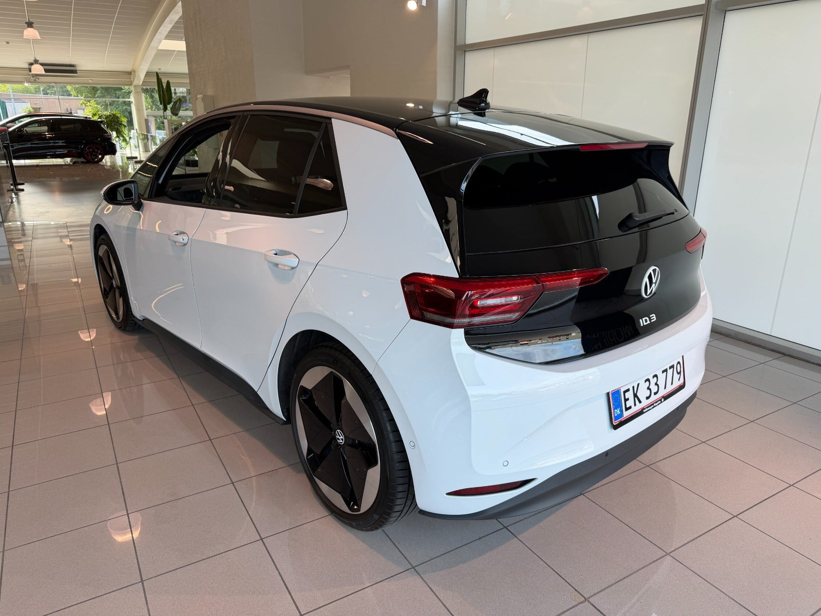 Hvid VW ID.3 fra 2025
