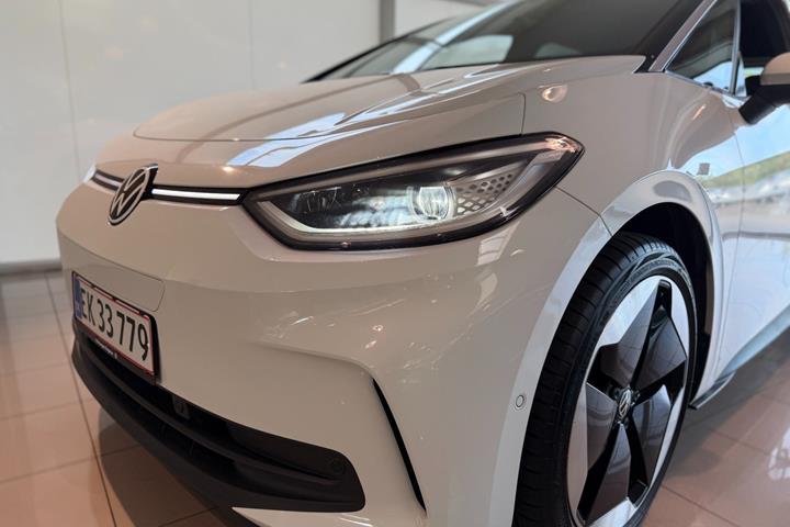 Hvid VW ID.3 fra 2025