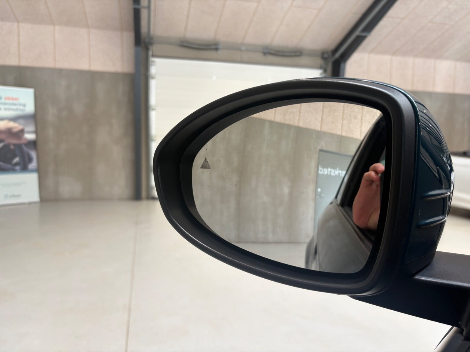 Blå Fiat 500e fra 2024