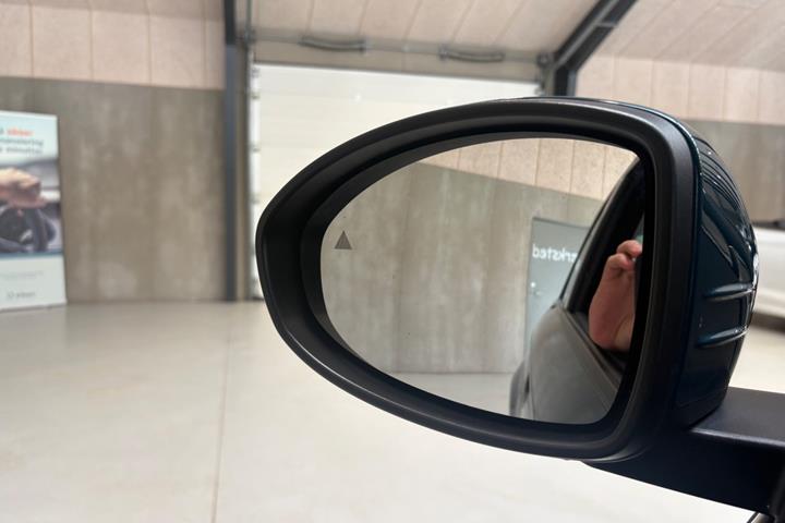 Blå Fiat 500e fra 2024