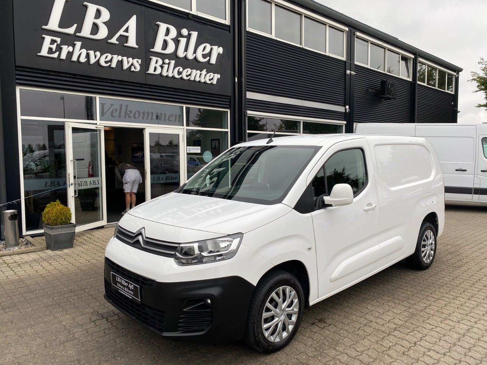 Hvid Citroën Berlingo fra 2021